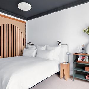 Studio met een King Size Bed