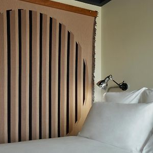 Studio met een King Size Bed